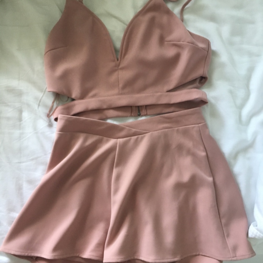 Two piece set